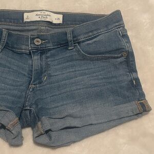 Abercrombie Short Shorts Jean Shorts Size 0 Size 25 W
